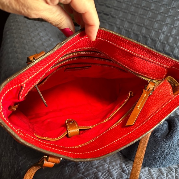 Dooney and Bourke Lexington shopper - Picture 7 of 12